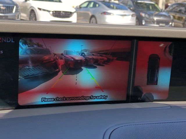 Used 2025 Lincoln Nautilus Reserve image 19