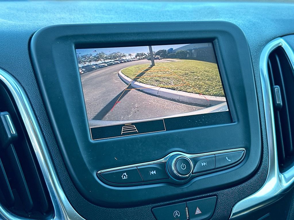 Used 2023 Chevrolet Equinox LT image 14