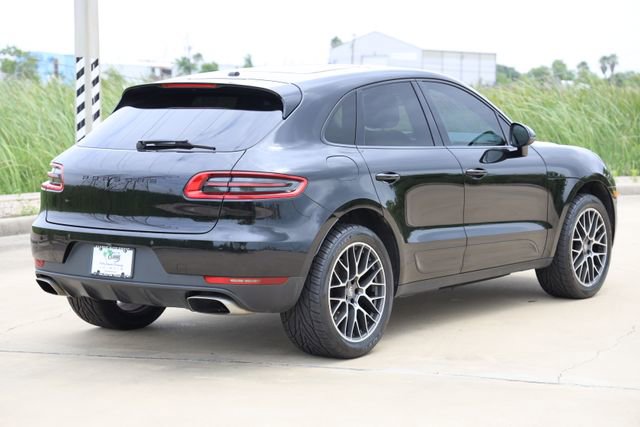 Used 2018 Porsche Macan AWD/4WD image 8