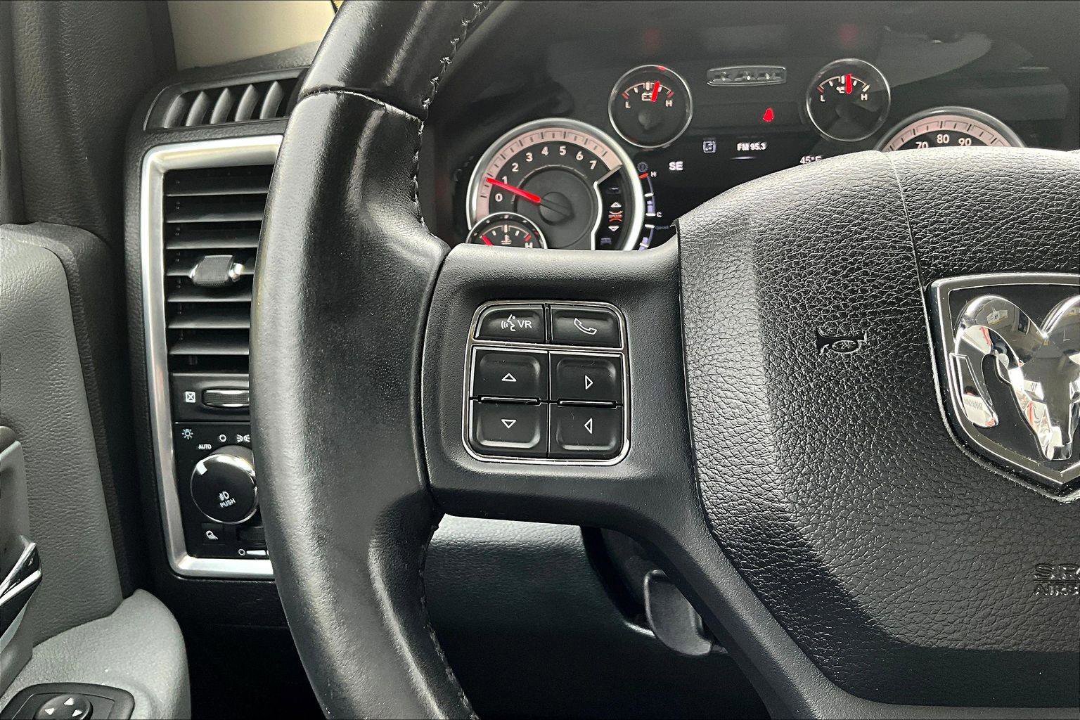 Used 2018 RAM 1500 Big Horn AWD/4WD image 20