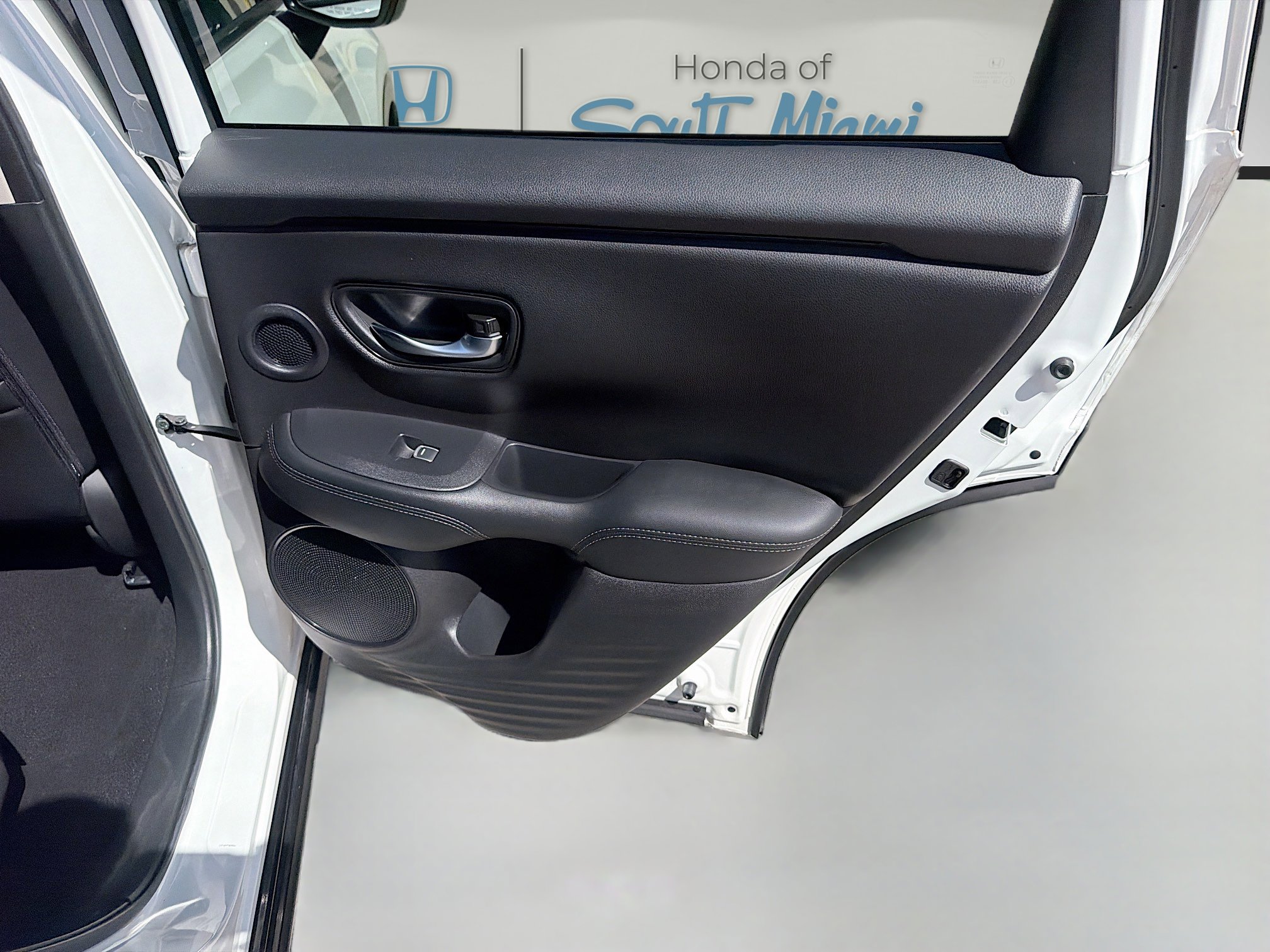 Certified 2024 Honda HR-V EX-L image 29