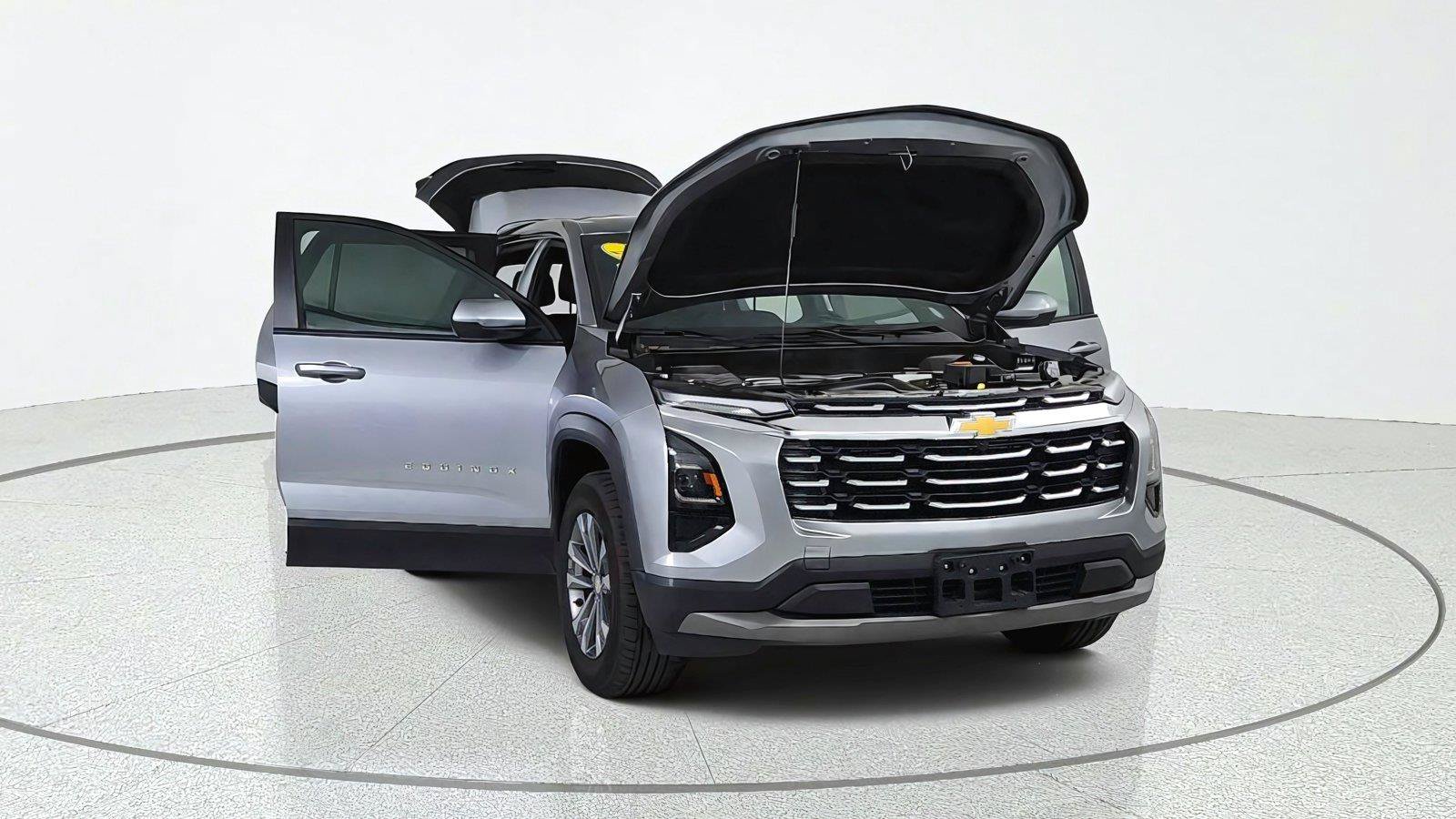 Used 2026 Chevrolet Equinox LT w/ Convenience Package II AWD/4WD image 9