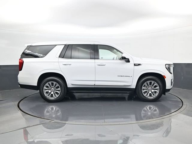 Used 2023 GMC Yukon Denali AWD/4WD image 4