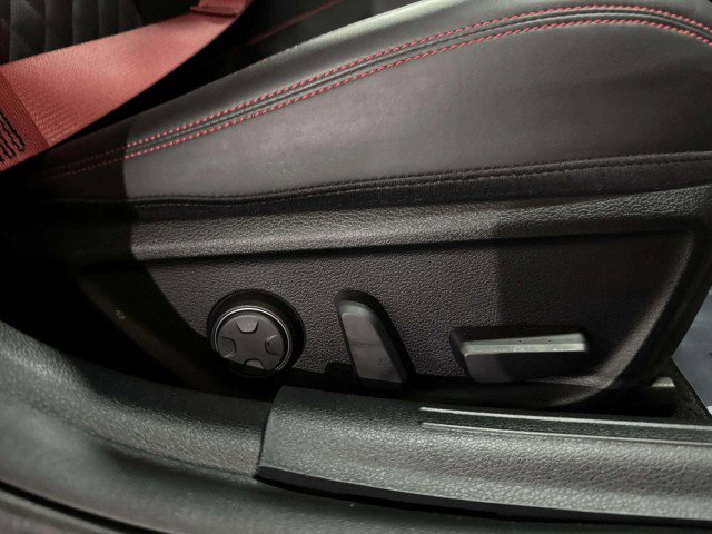 Used 2023 Genesis G70 3.3T w/ Sport Prestige Package image 15