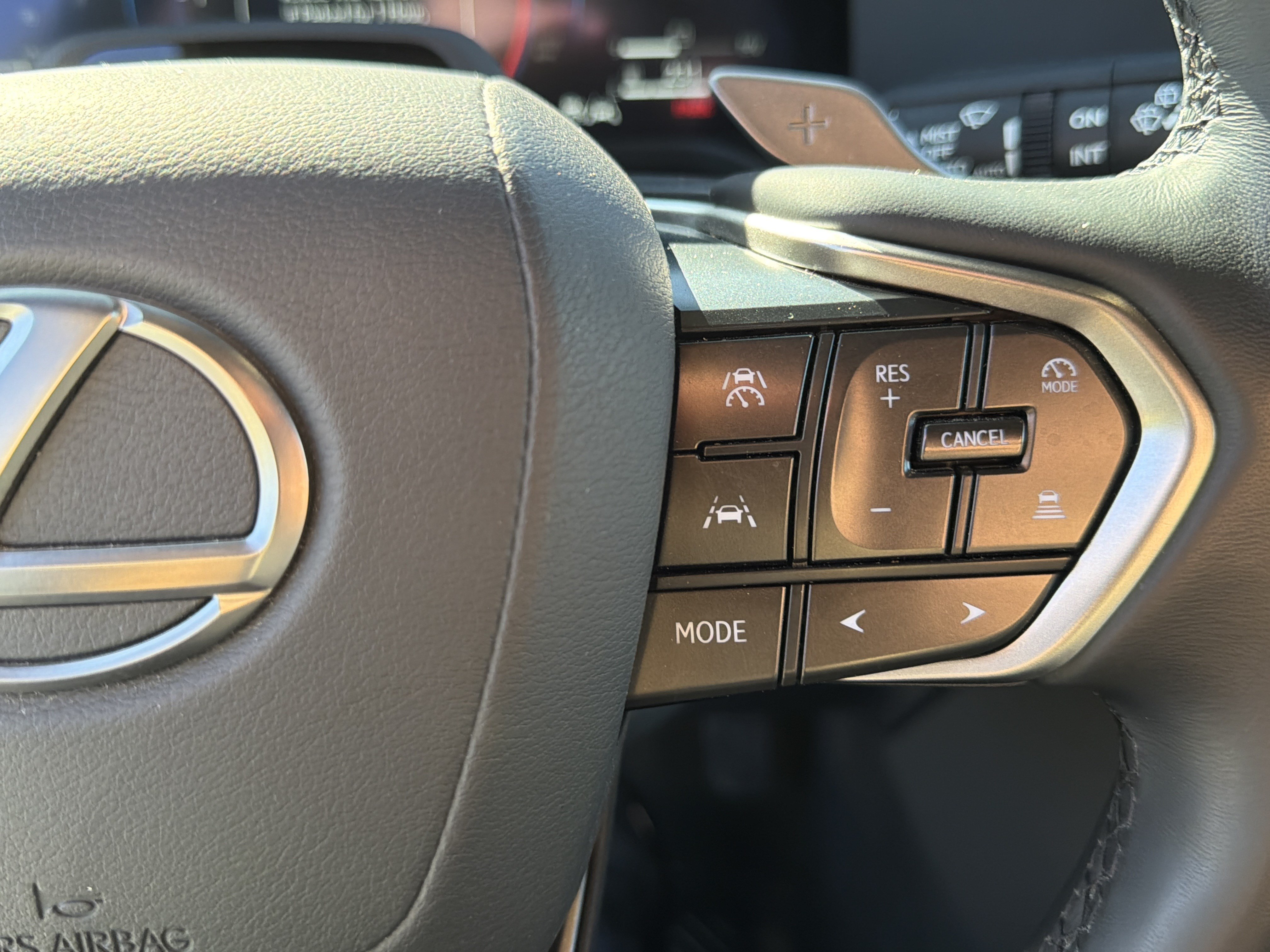 Used 2025 Lexus GX 550 AWD/4WD image 33