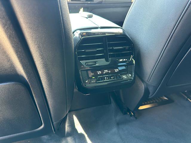 Certified 2023 BMW iX xDrive50 w/ Premium Package image 21