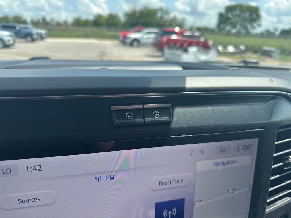 New 2026 Ford F250 Platinum image 29