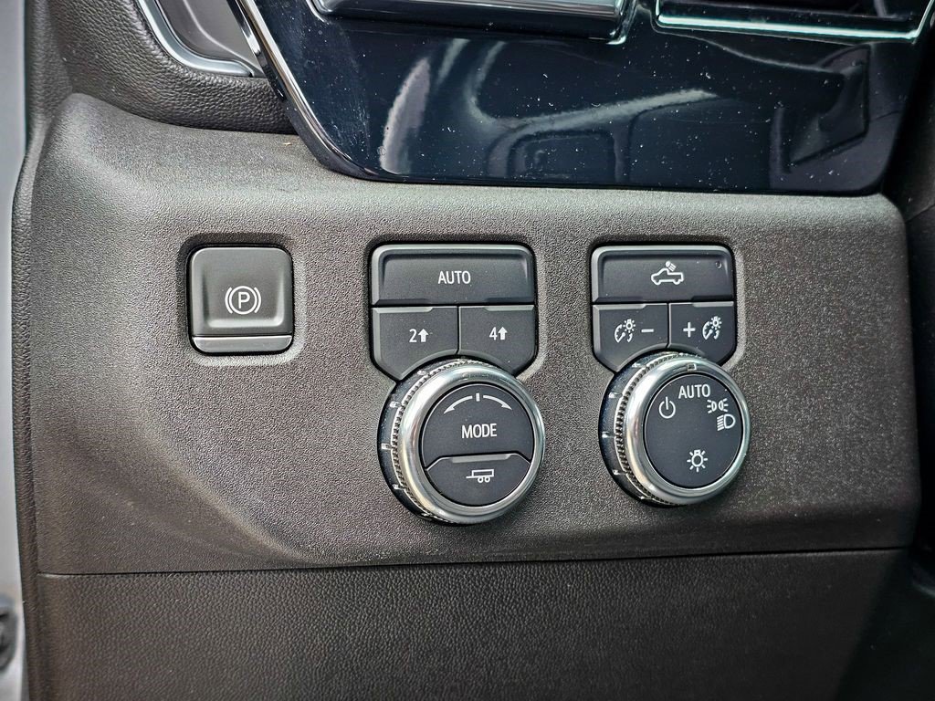 Certified 2024 GMC Sierra 1500 SLE w/ Preferred Package image 16