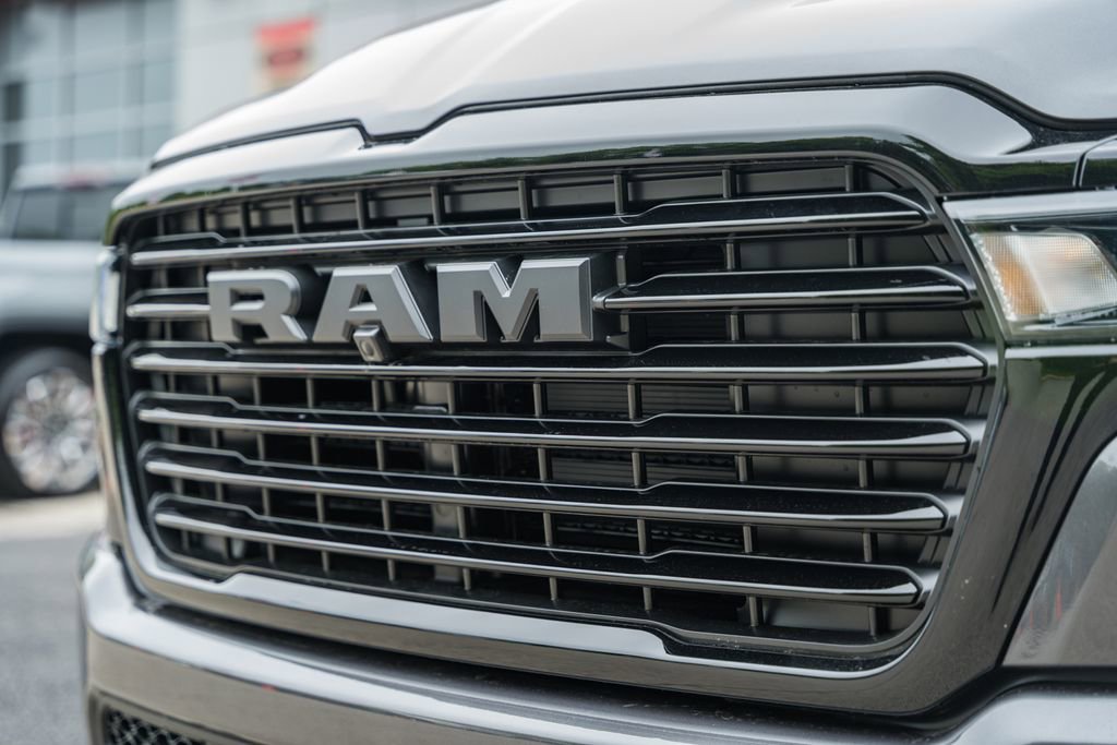 New 2026 RAM 1500 Laramie AWD/4WD image 12