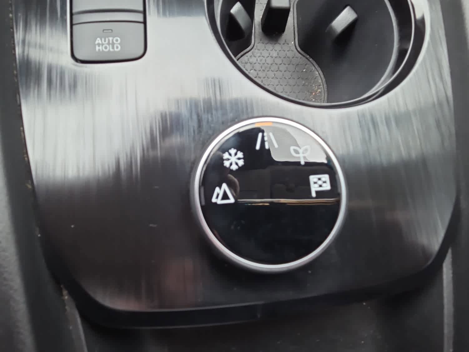 Used 2023 Nissan Rogue SV AWD/4WD image 25