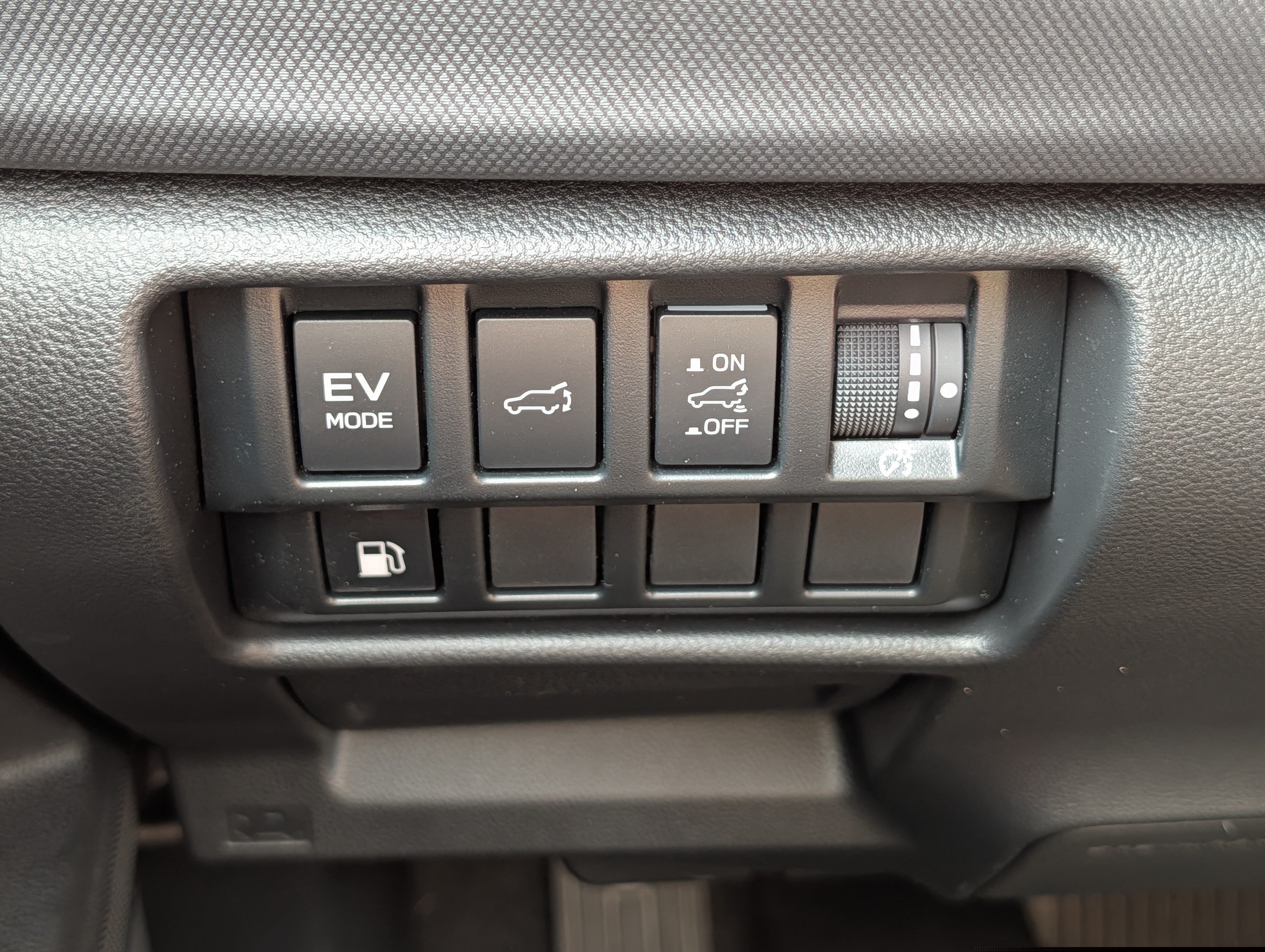 Used 2025 Subaru Forester Premium AWD/4WD image 26