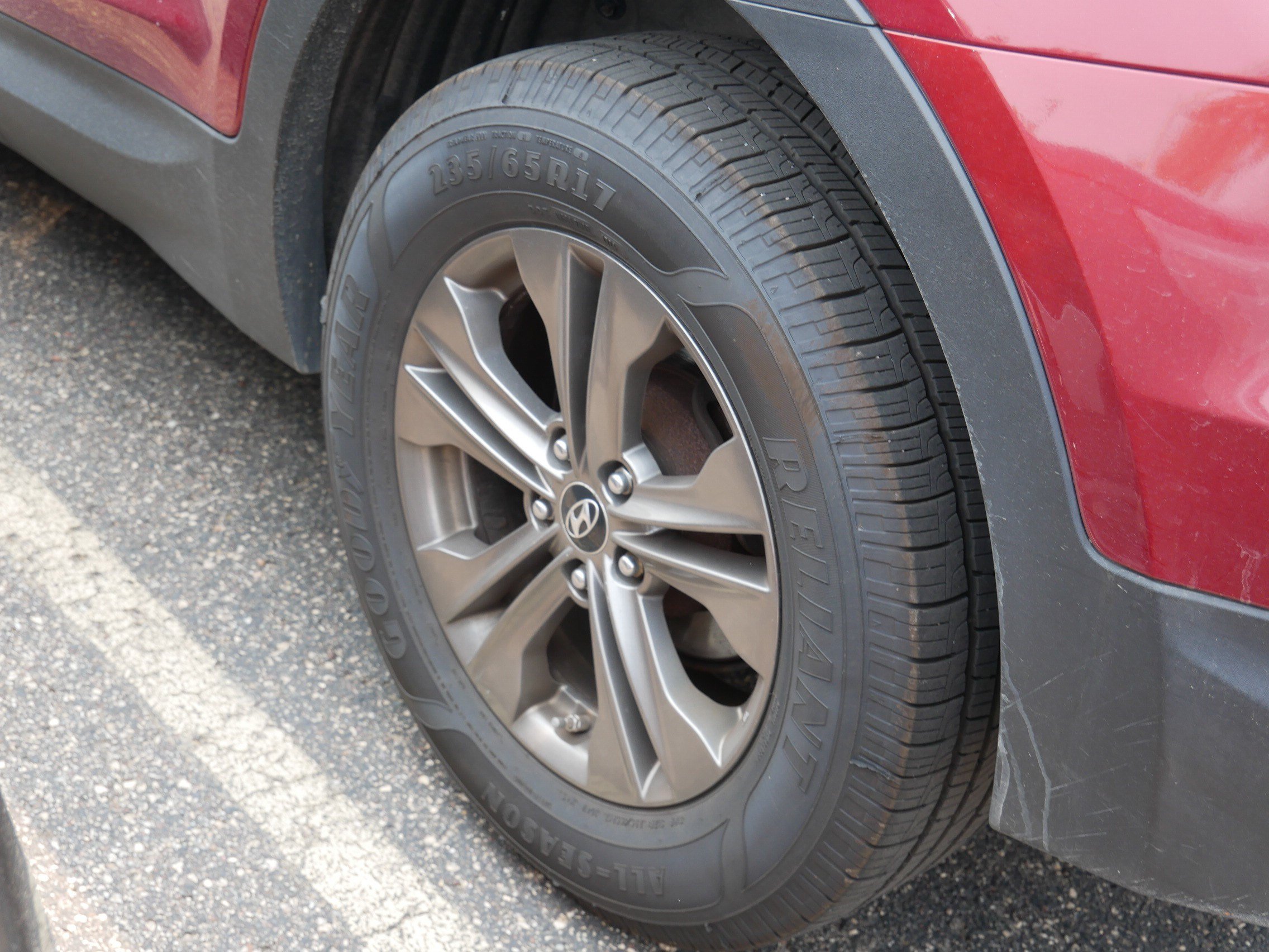 Used 2013 Hyundai Santa Fe Sport AWD/4WD image 5