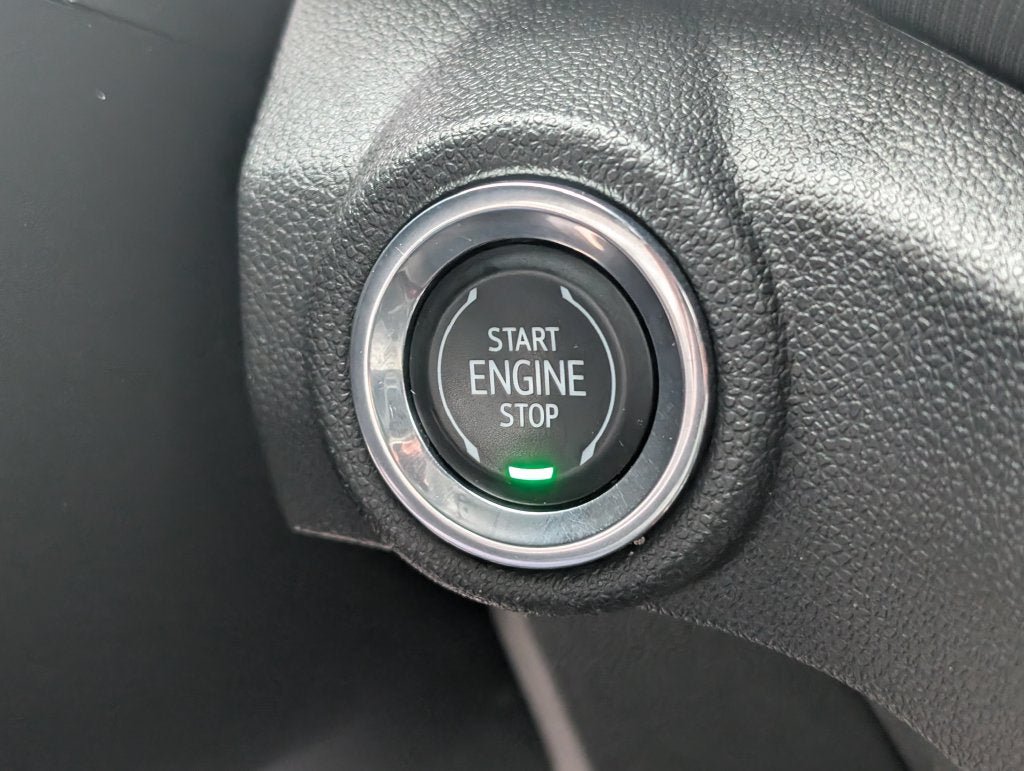 Used 2022 Chevrolet TrailBlazer RS w/ Sun and Liftgate Package FWD image 20