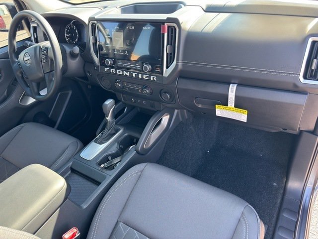 New 2026 Nissan Frontier SV w/ Tow Package RWD image 11