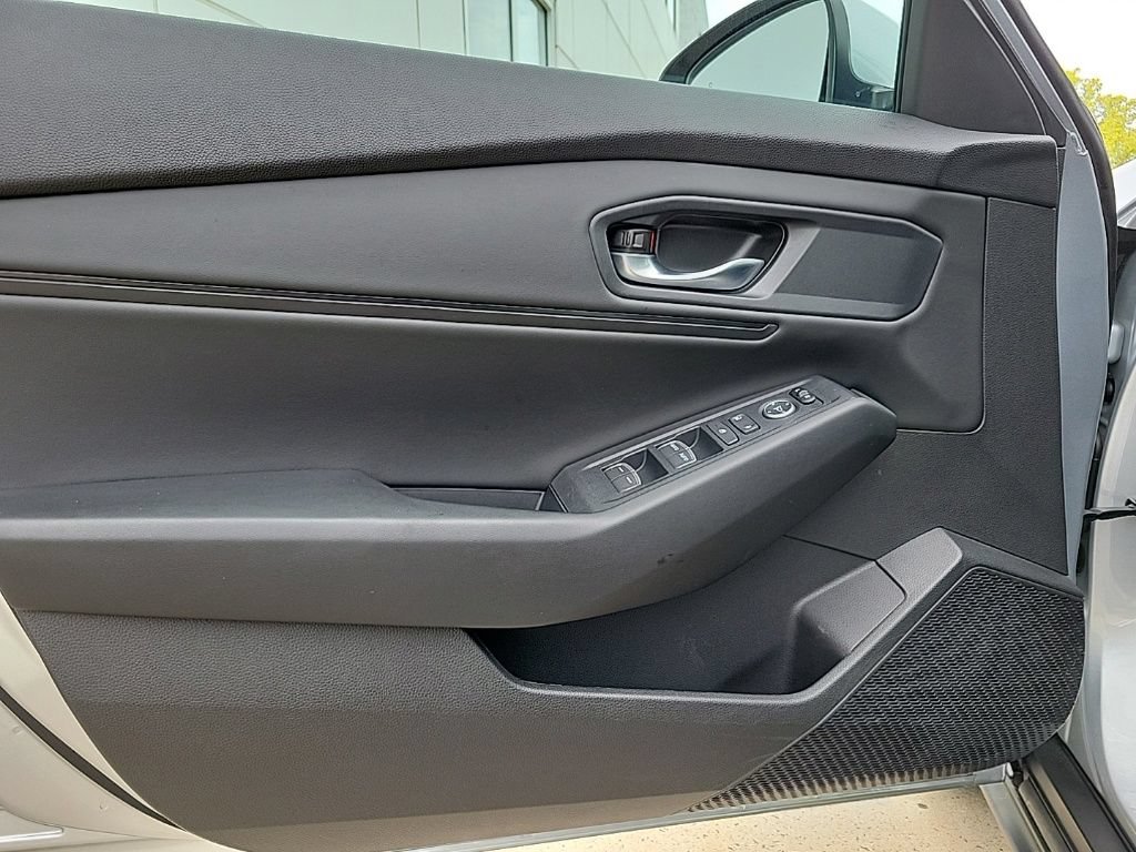 Used 2024 Honda Accord EX image 26