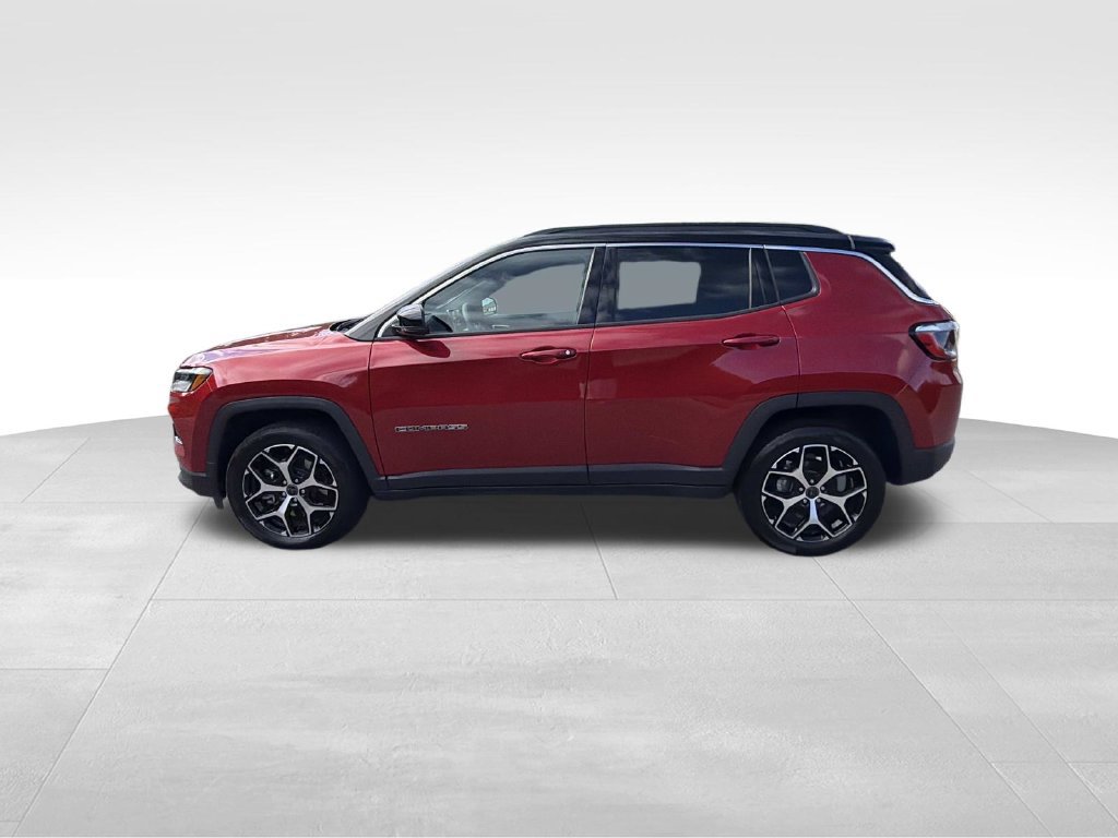 Used 2025 Jeep Compass Limited AWD/4WD image 6