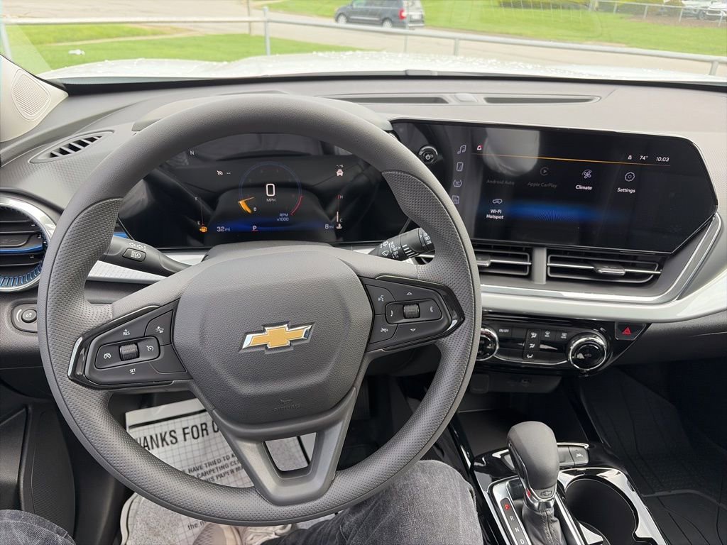 New 2026 Chevrolet Trax LT FWD image 21