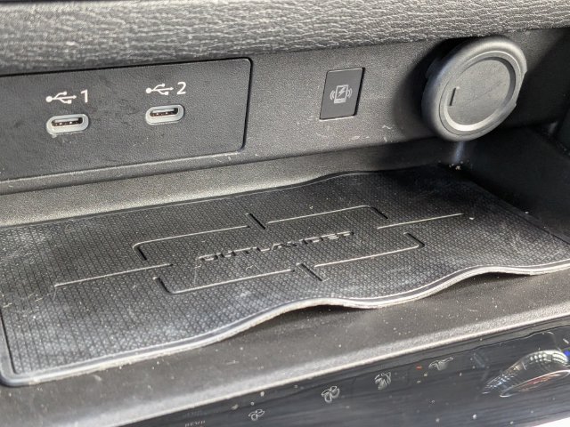Used 2025 Mitsubishi Outlander SEL FWD image 22