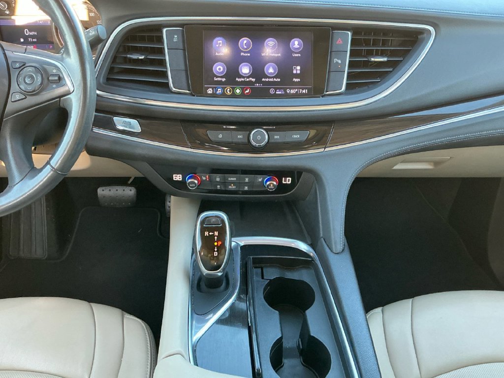 Used 2020 Buick Enclave Essence FWD image 20