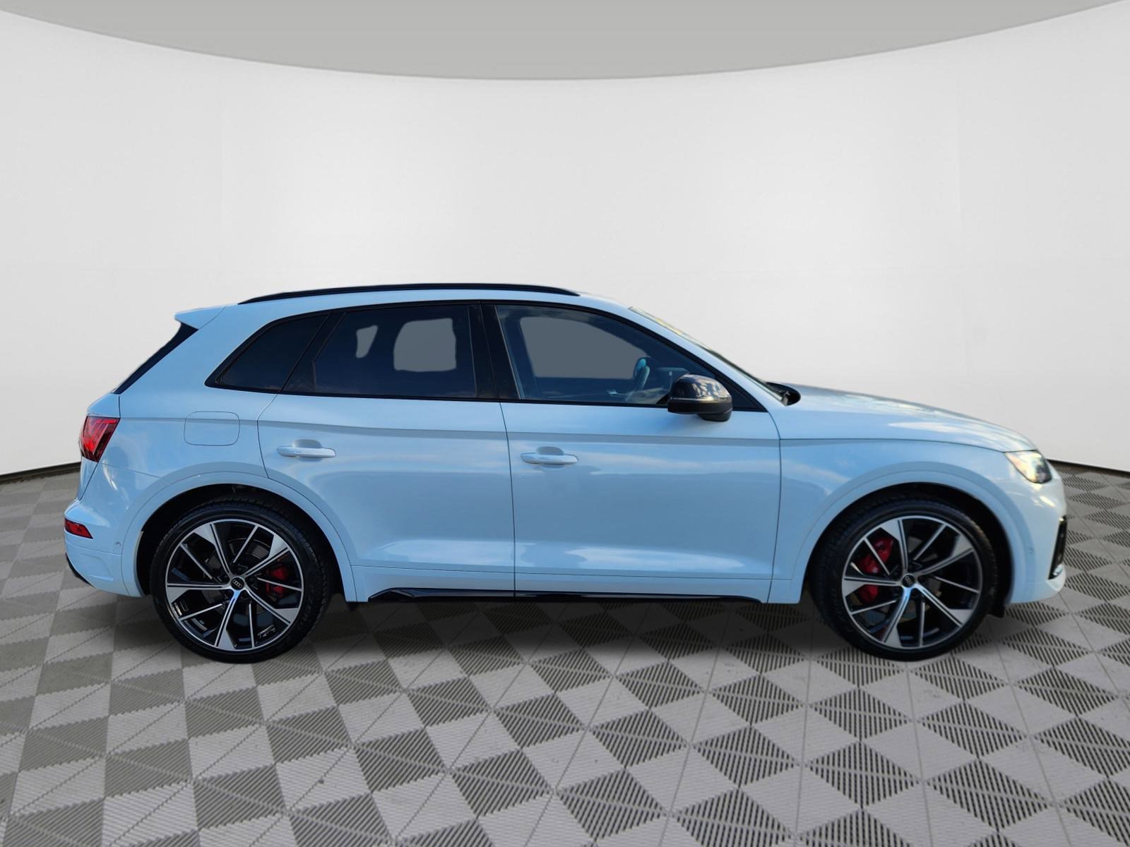 Used 2024 Audi SQ5 Prestige image 6
