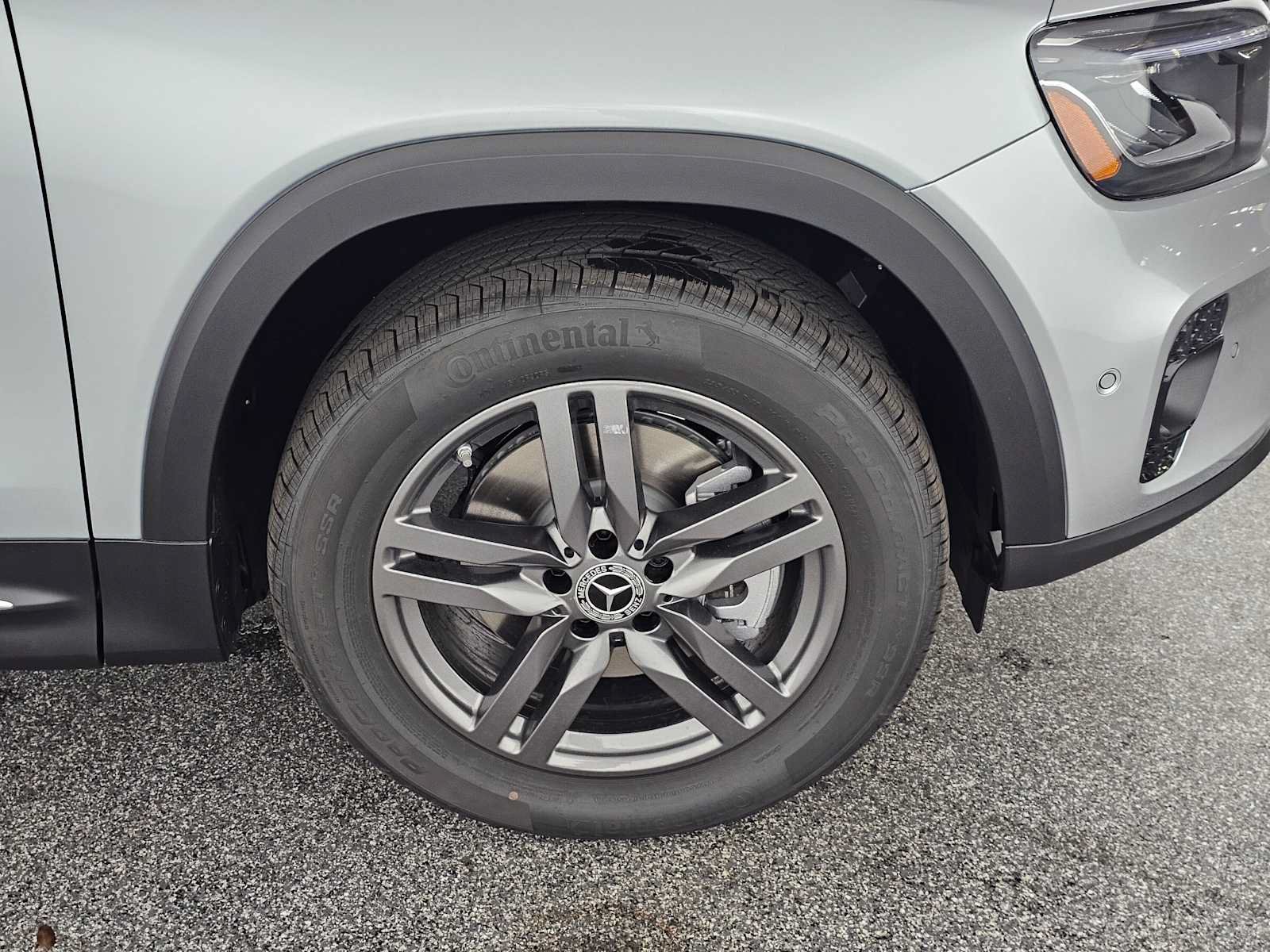 New 2026 Mercedes-Benz GLB 250 image 9