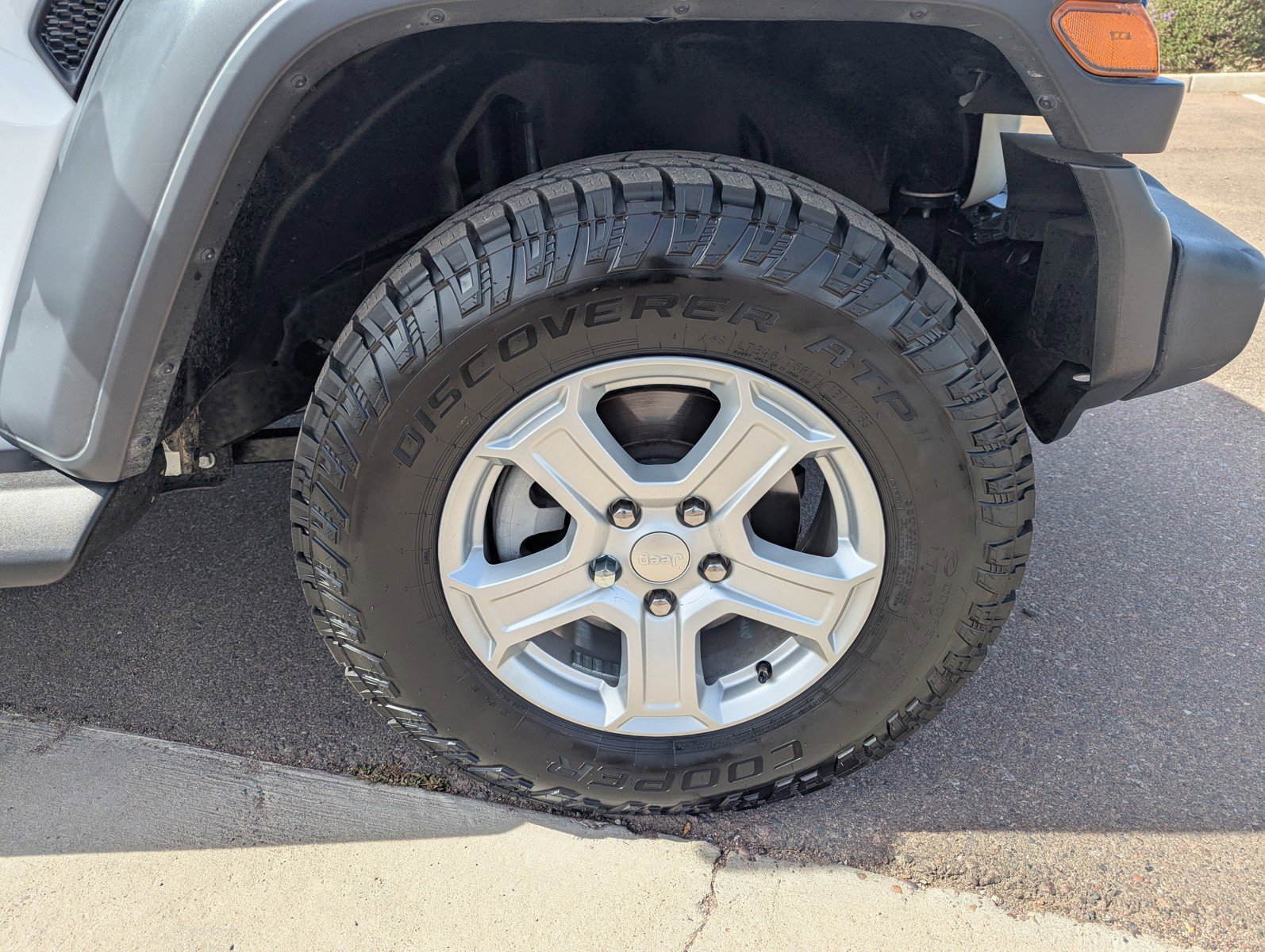 Used 2019 Jeep Wrangler Unlimited Sport S image 9