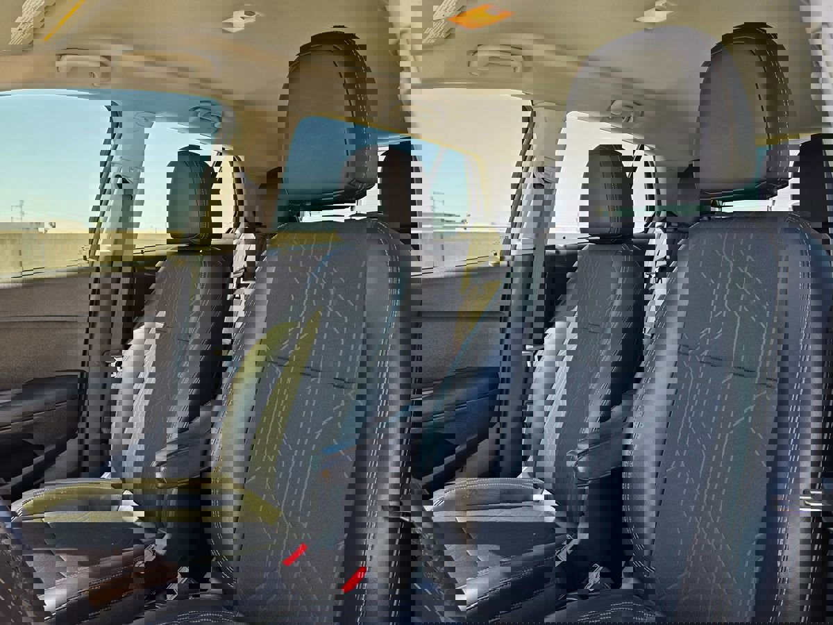 Used 2020 Chevrolet Trax LT w/ Driver Confidence Package image 18