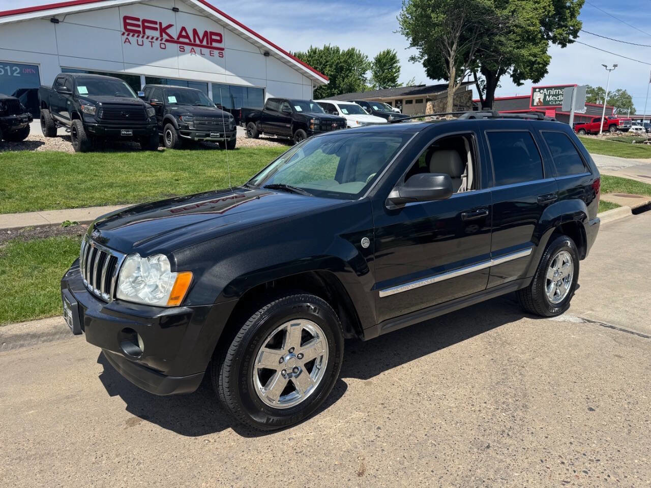 Used 2005 Jeep Grand Cherokee Limited AWD/4WD image 1