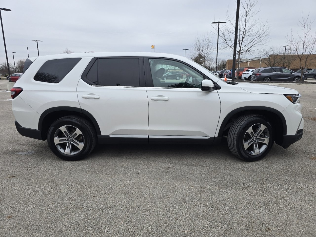 Used 2023 Honda Pilot EX-L image 17