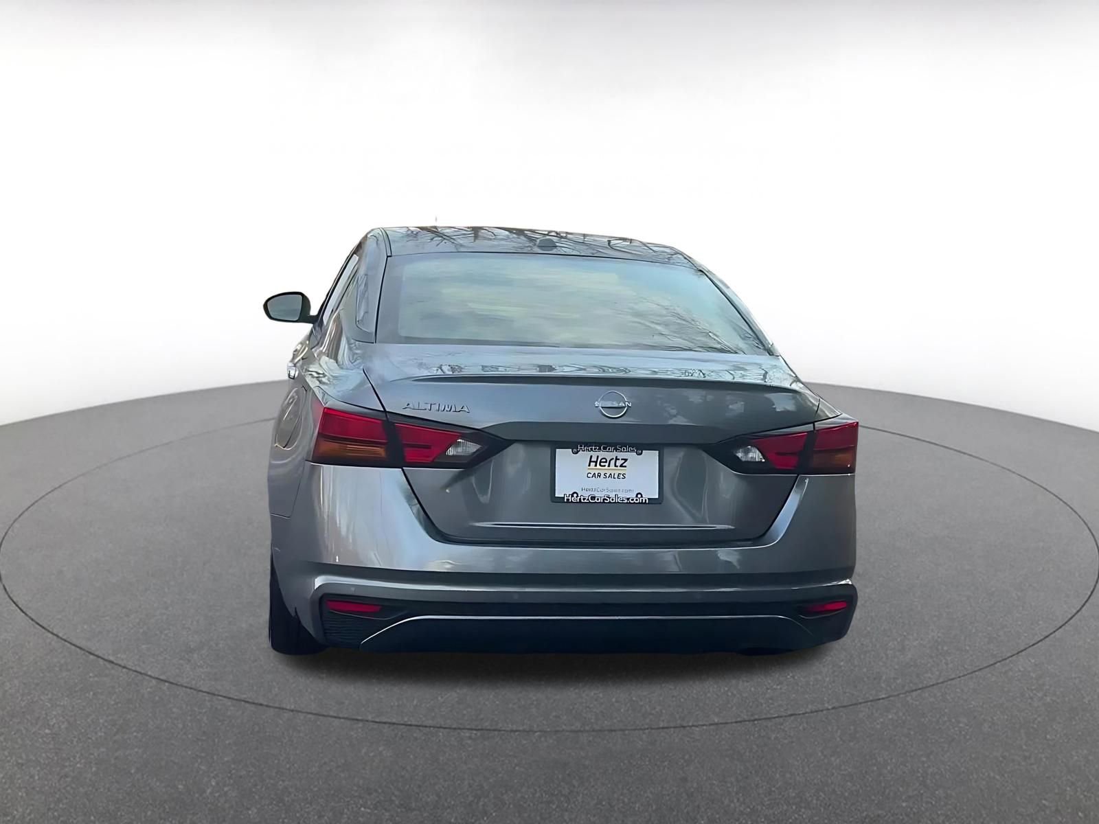 Used 2025 Nissan Altima 2.5 SV image 12