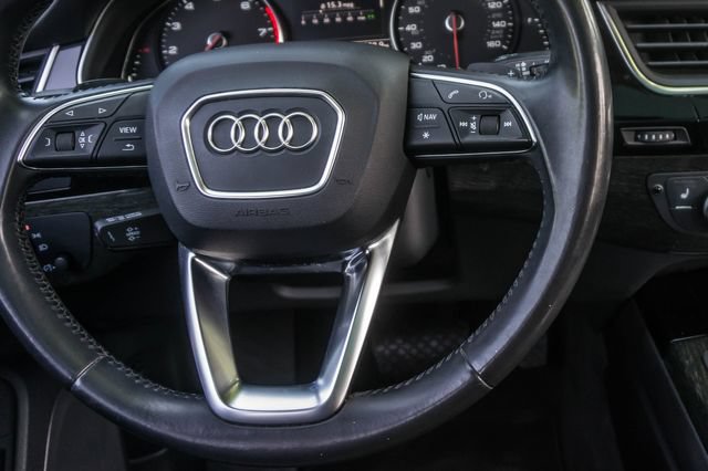 Used 2017 Audi Q7 3.0T Premium AWD/4WD image 20