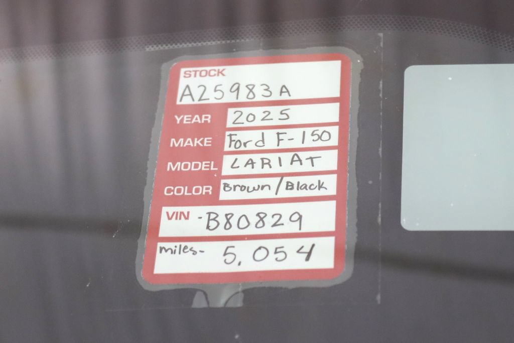 Used 2025 Ford F150 Lariat w/ Equipment Group 501A Mid AWD/4WD image 37