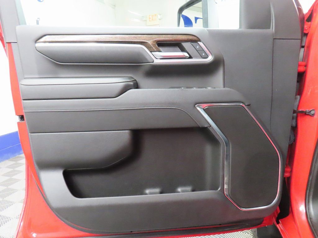 Used 2024 GMC Sierra 2500 SLE image 49