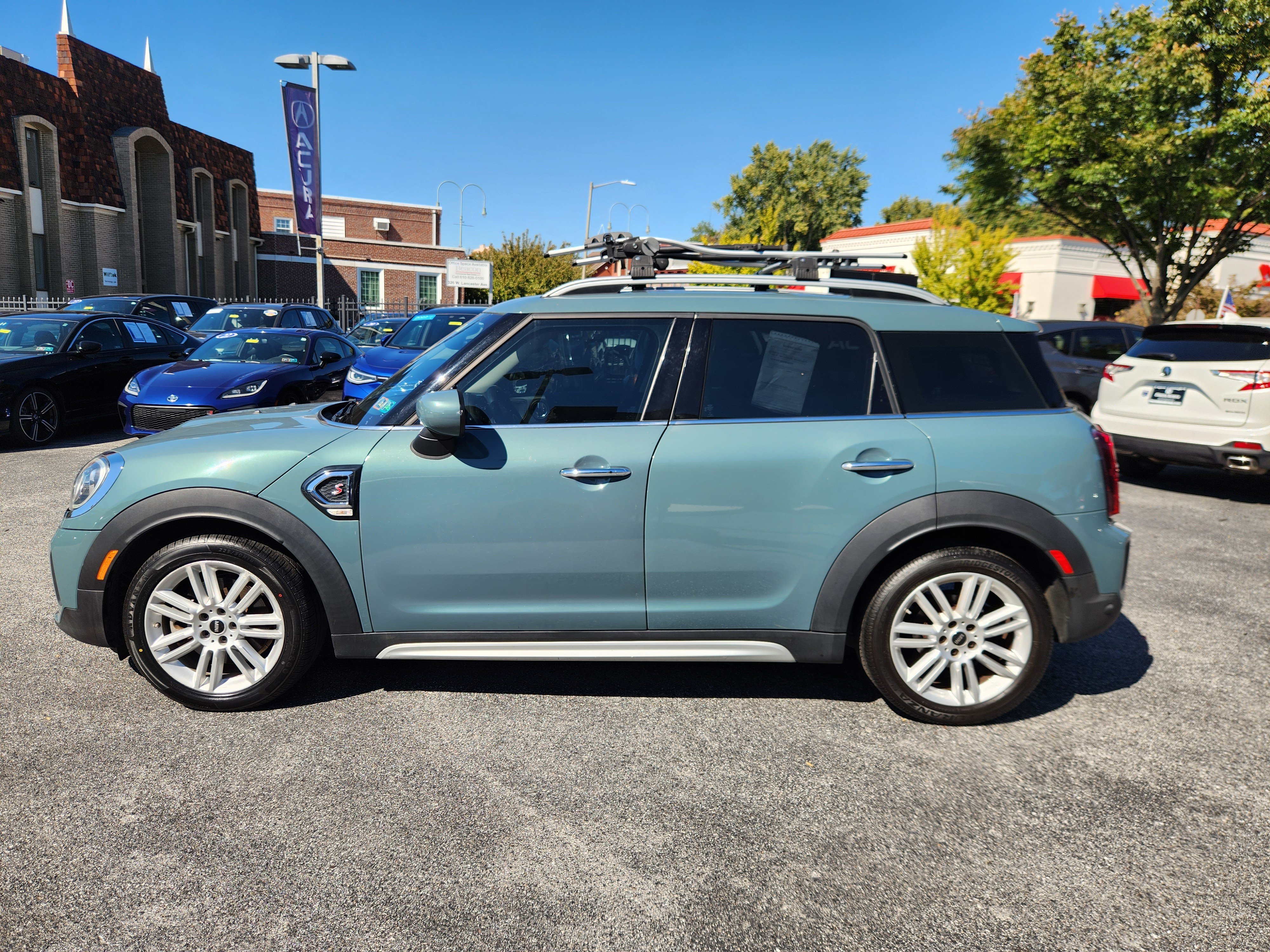 Used 2023 MINI Cooper Countryman S FWD image 5
