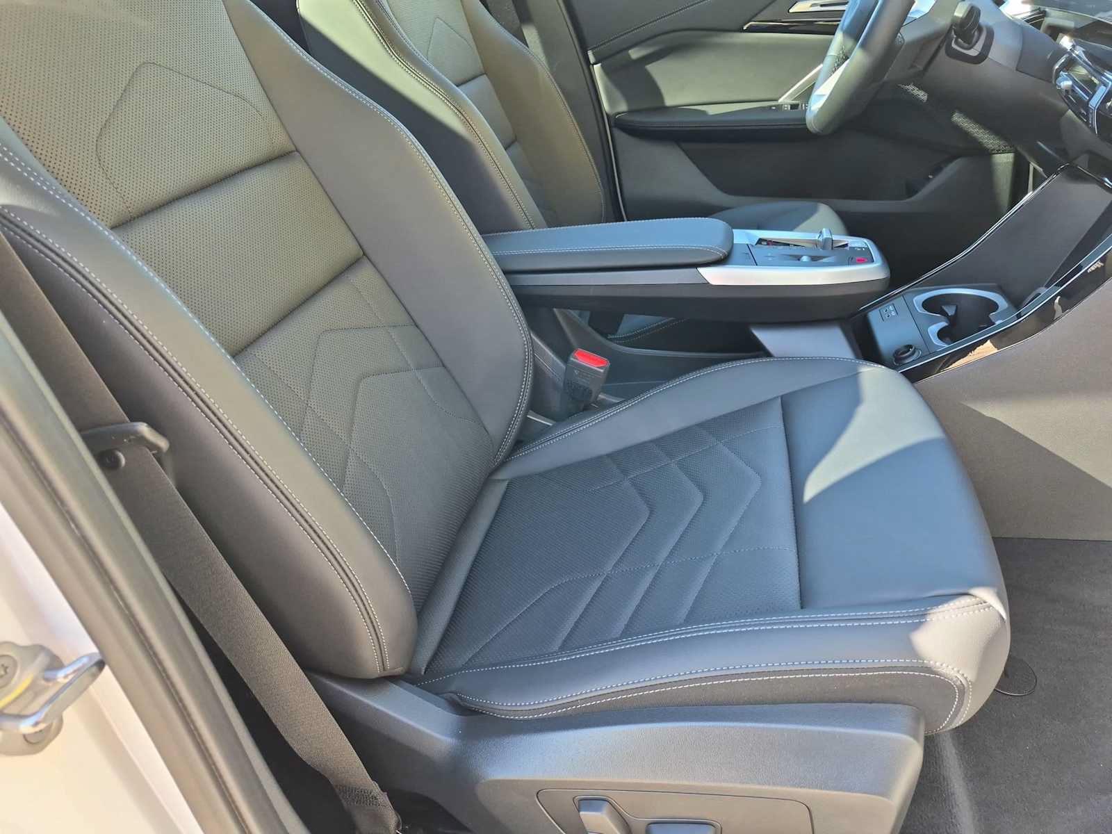 Used 2024 BMW X1 xDrive28i w/ Convenience Package AWD/4WD image 23