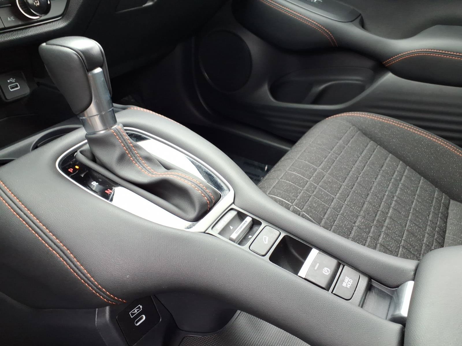 Certified 2024 Honda HR-V Sport image 22