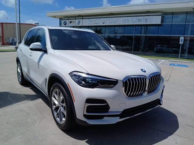 Used 2022 BMW X5 sDrive40i w/ Luxury Seating Package