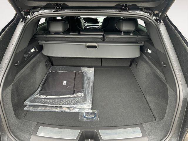 New 2026 Cadillac Lyriq V AWD/4WD image 11