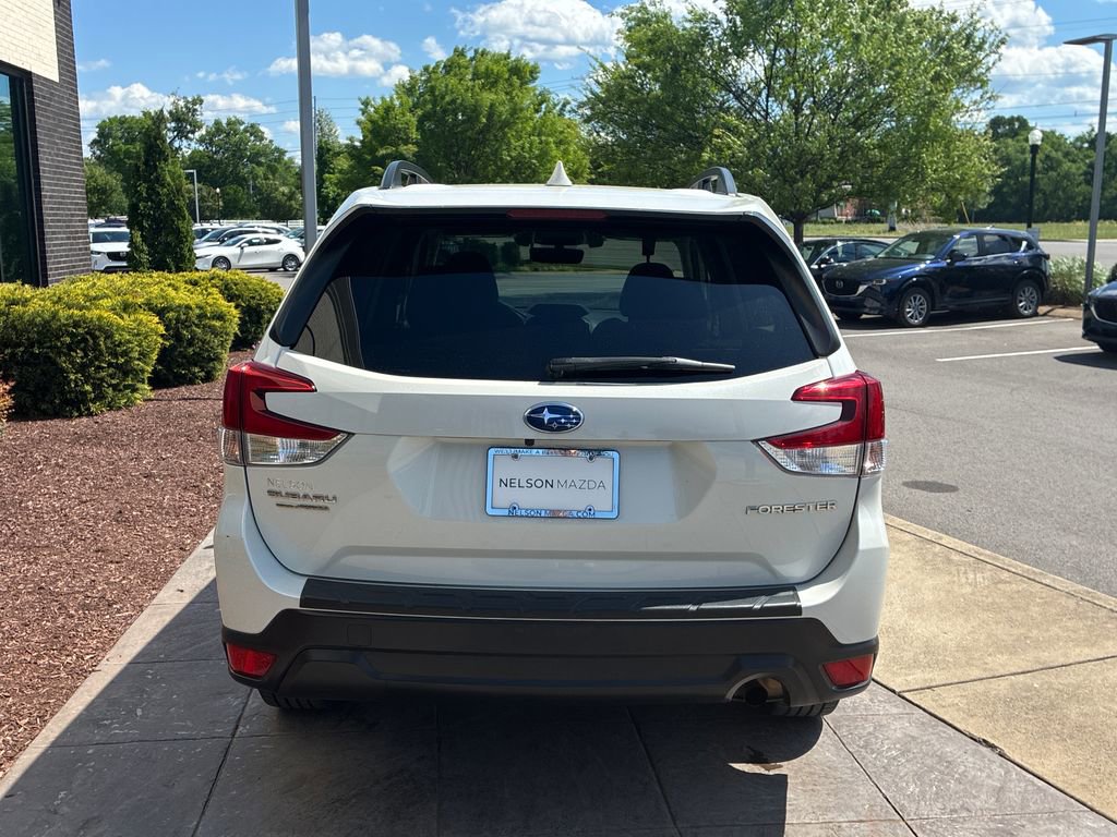 Used 2020 Subaru Forester Premium w/ Popular Package #1 AWD/4WD image 4