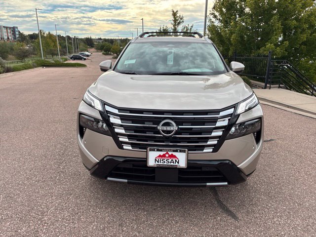 New 2026 Nissan Rogue Platinum AWD/4WD image 2