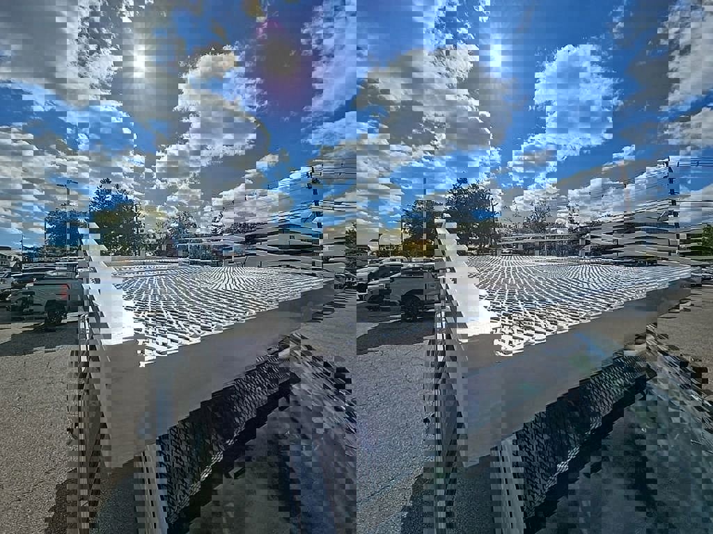 Used 2024 Chevrolet Silverado 2500 LT w/ Convenience Package image 66