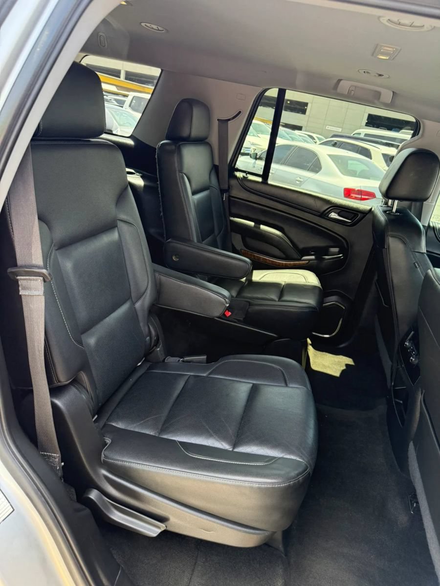 Used 2018 Chevrolet Tahoe Premier RWD image 28