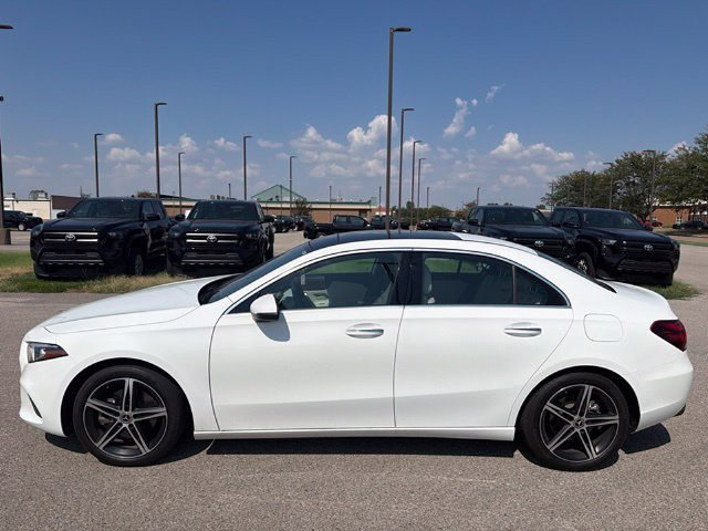 Used 2022 Mercedes-Benz A 220 4MATIC image 3
