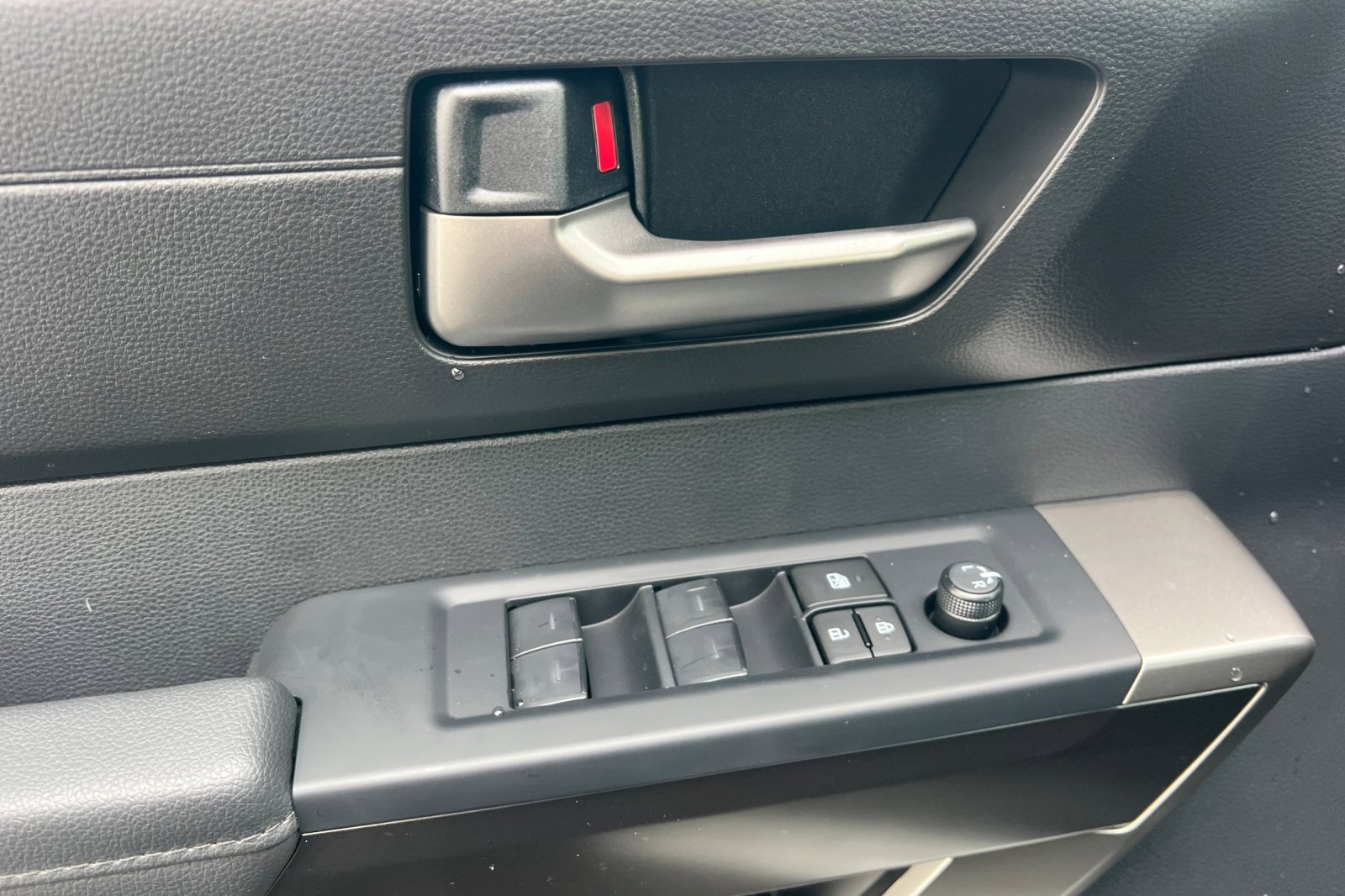 New 2026 Toyota Tundra SR5 w/ TRD Off-Road Package image 8