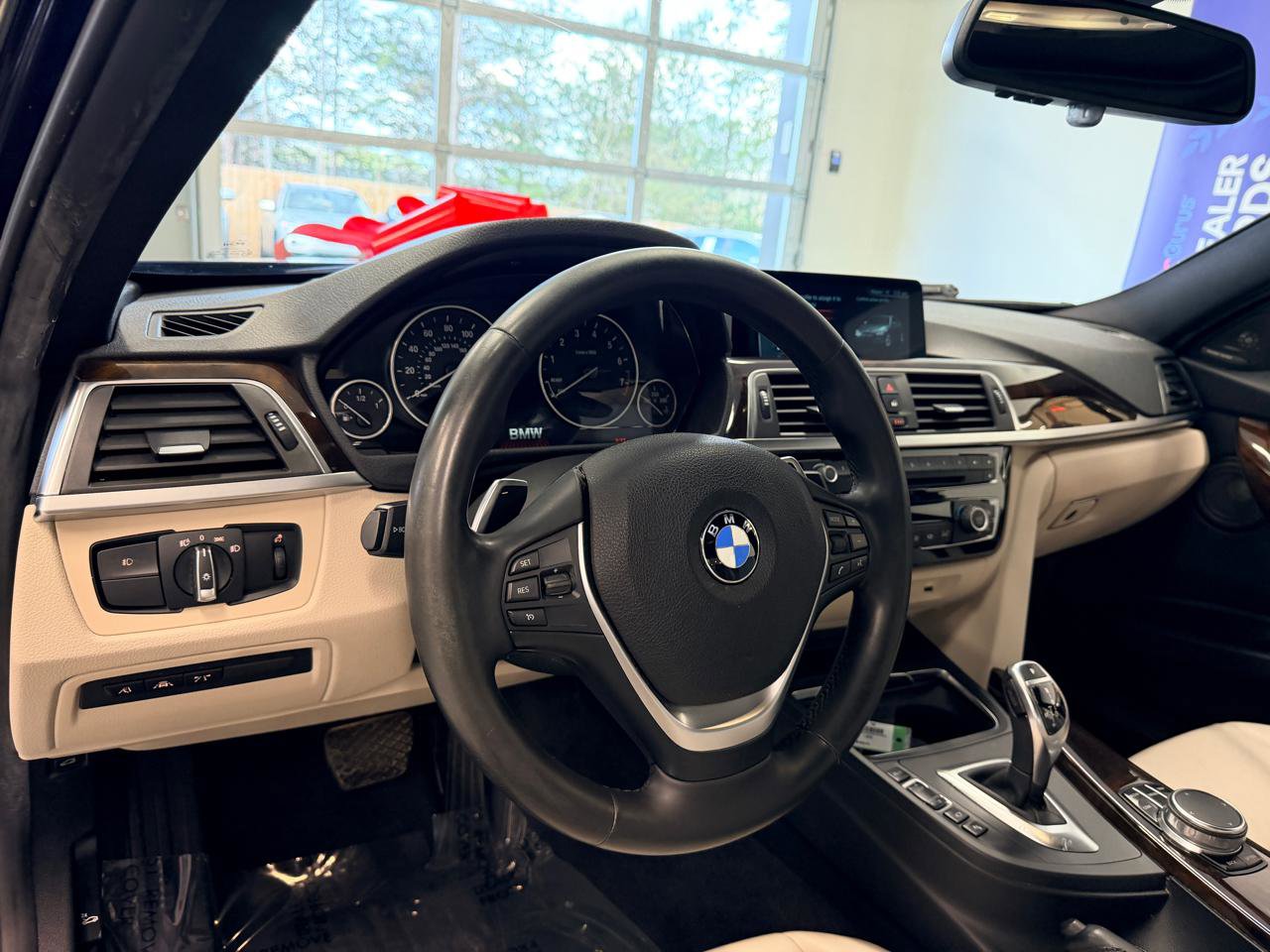 Used 2017 BMW 340i Sedan image 18