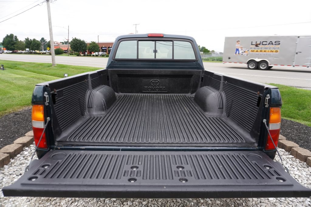 Used 1998 Toyota Tacoma PreRunner RWD image 22