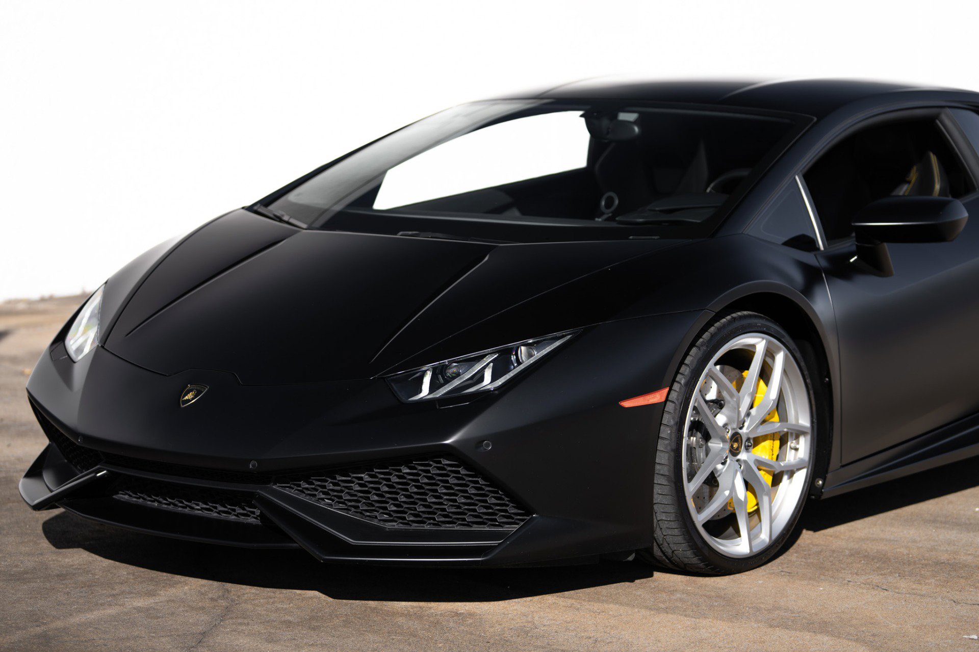 Used 2015 Lamborghini Huracan LP 610-4 image 25