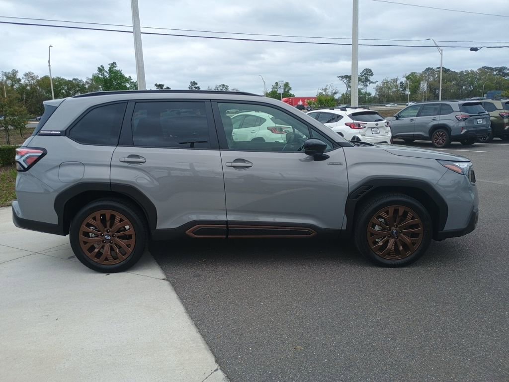 Used 2025 Subaru Forester Sport image 4
