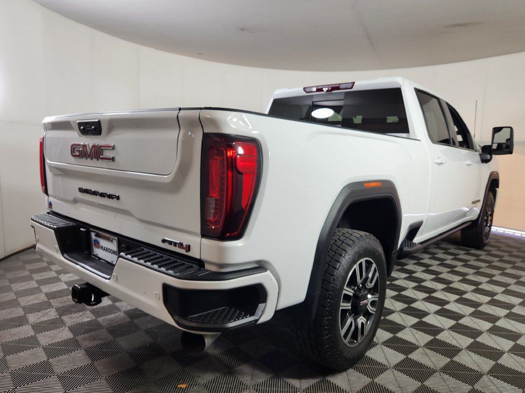 Used 2022 GMC Sierra 2500 AT4 w/ AT4 Preferred Package AWD/4WD image 7