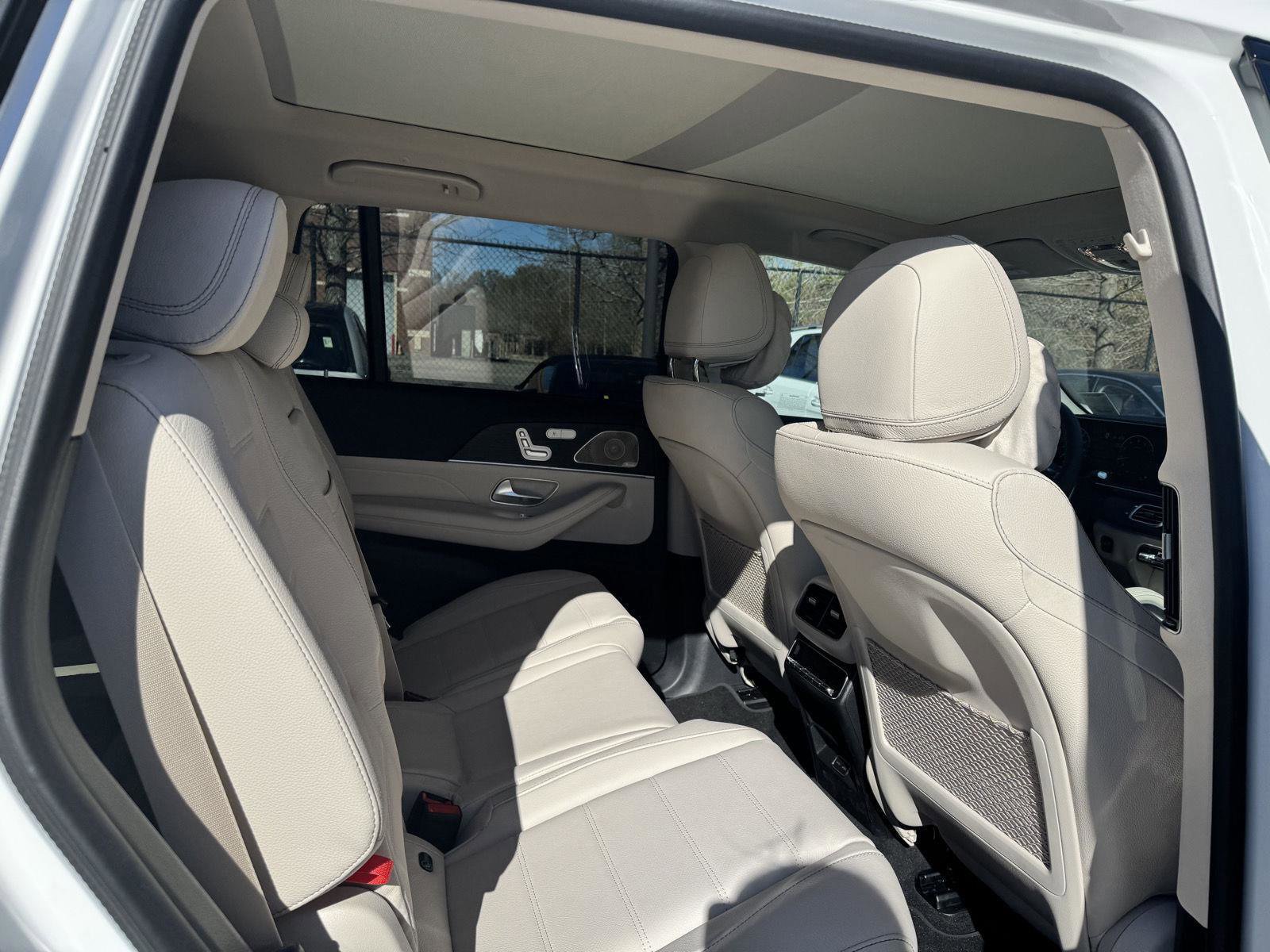 Certified 2026 Mercedes-Benz GLS 450 4MATIC image 29